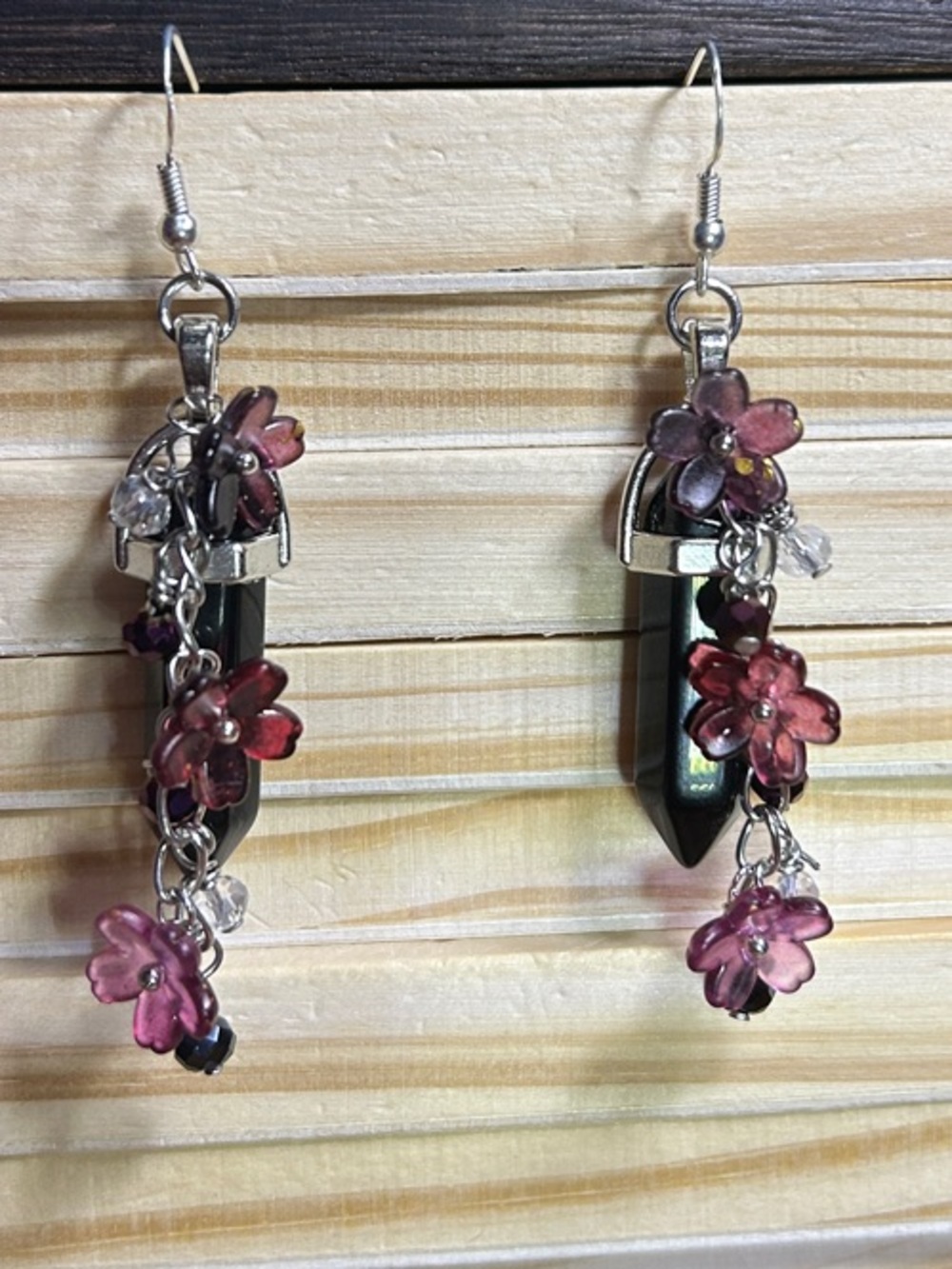 3/$25 Black Onyx Point Floral Dangle Earrings